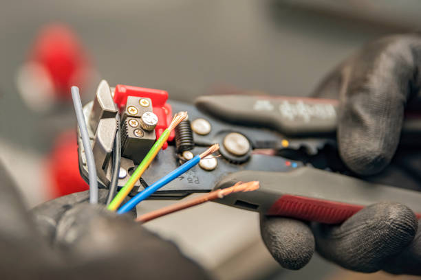 Best Ceiling Fan Installation Electrician  in Gleed, WA